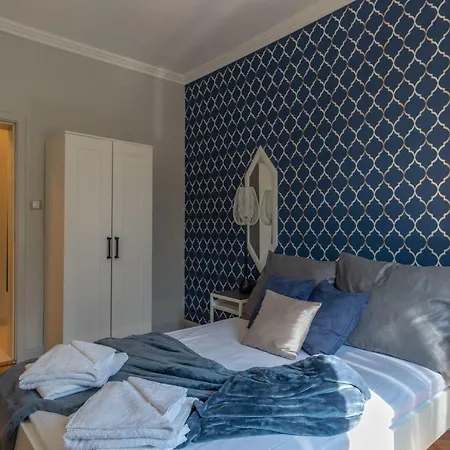 Apartament Midnight Blue