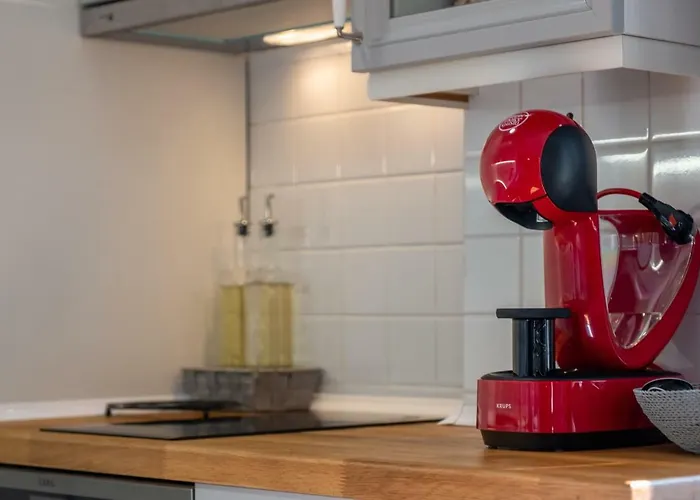 Midnight Blue Daire Burgaz